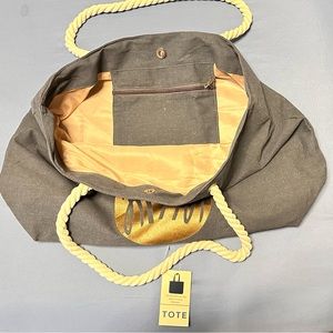 ALOHA! Large Hawaiian Tote!